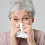 O Sindnapi - Sindicato Nacional dos Aposentados, Pensionistas e Idosos destaca como prevenir, em 2026, os impactos das mudanças climáticas na saúde do idoso.