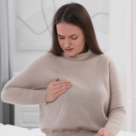 Quando há nódulo palpável com mamografia normal, Vinicius Tadeu Sattin Rodrigues explica por que exame físico e imagem nem sempre apresentam os mesmos achados e como conduzir cada caso com segurança.